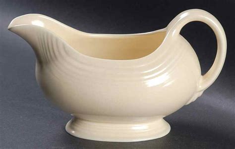 Fiesta Old Ivory Cream Open Sauce Boat By Homer Laughlin