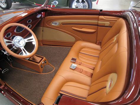 Pin By Laura On Interiores De Autos Custom Car Interior Hotrod Interior Street Rod Interior