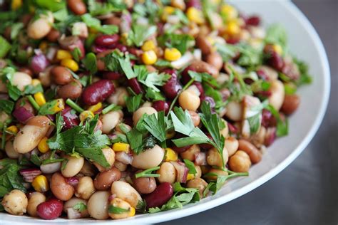 Insalata Di Legumi La Ricetta Per Un Pranzo Estivo Veloce E Nutriente