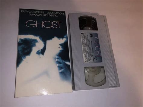 Ghost Vhs Patrick Dwayne Whoopi Goldberg Vhs Video Cassette Tape Demi