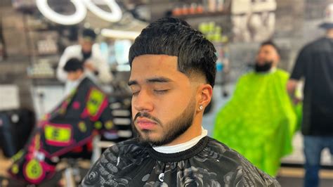 Barbería Latina Thornton Book Online Prices Reviews Photos