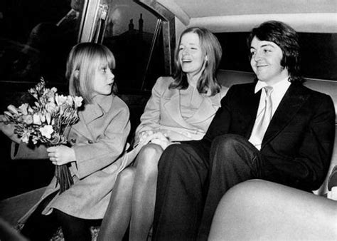 linda mccartney wedding in 2023 | Linda mccartney, Paul and linda mccartney, Linda eastman