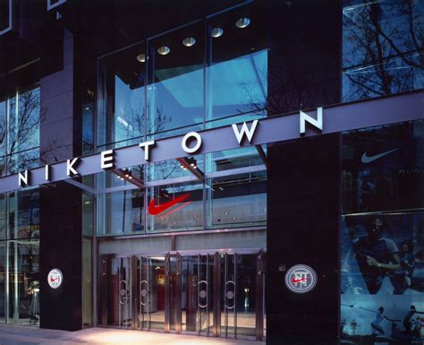 Niketown Aukett Heese Architekten Generalplaner Aukett Heese