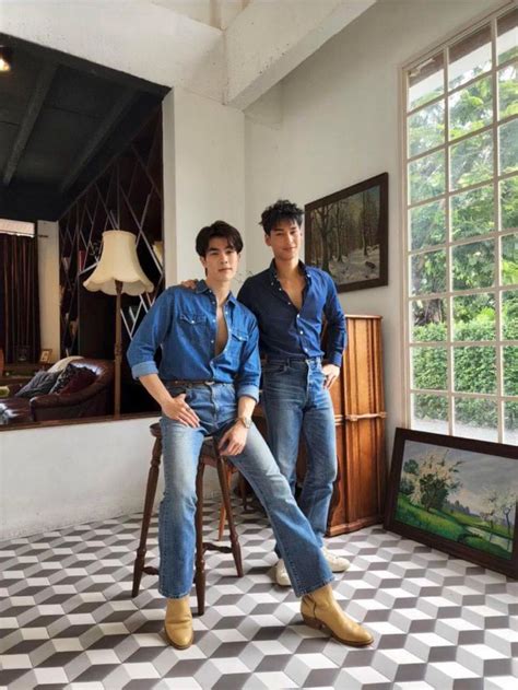 Pin By Qmarieyna On Mileapo Cute Gay Couples Couple Poses Reference Gq Men