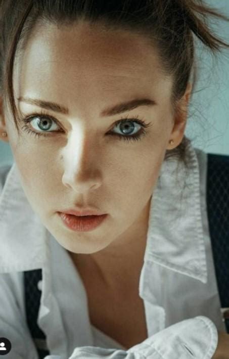 Обнажённая Елизавета Нилова горячие интимные фото без цензуры слитые фото Голая Naked Hot