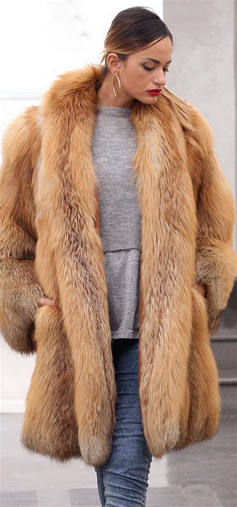 Our Opinion Is That You Can T Go Wrong With Red Fox Fur It S A Classic