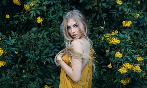 Women Blue Eyes Portrait Blonde Women Outdoors Hd Wallpaper Rare