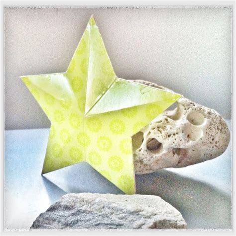 Stern aus Verpackungsmüll | Sterne, Weihnachten, Verpackung