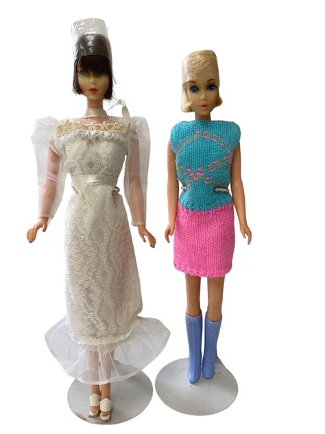 Lot Tnt Blond And Brunette Hair Fair Barbies