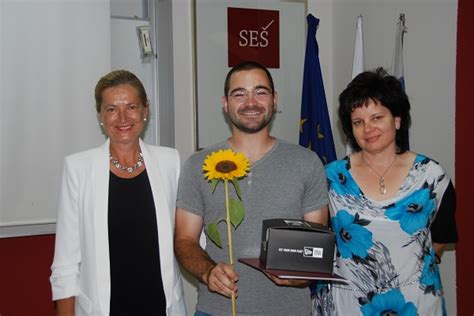 Podelitev spričeval poklicne mature 2016 Srednja ekonomska šola Ljubljana