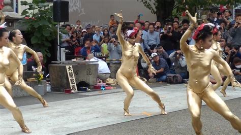 The Girls With The Golden Tits P Nude Video On YouTube Nudeleted