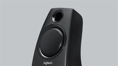 Logitech Z Stereo Speakers With Easy Convenient Controls