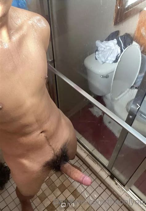 Sword Fight Nudes Gaymersgonewild NUDE PICS ORG