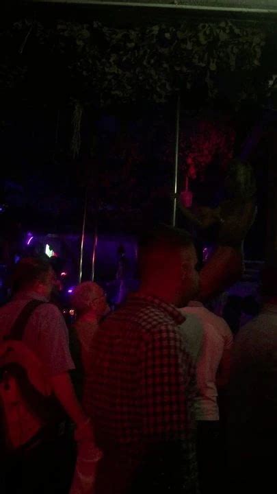 Pole Dancing MILF Naked For Public Pussy Porn XHamster