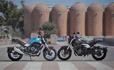 Clásica o moderna esta moto naked une lo mejor de los dos mundos por un precio competitivo