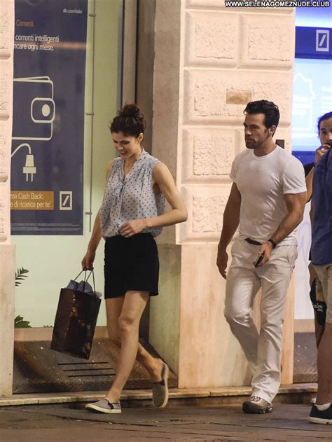 Alexandra Daddario No Source Beautiful Posing Hot Babe Celebrity Sexy Nude Celebrities Mobile