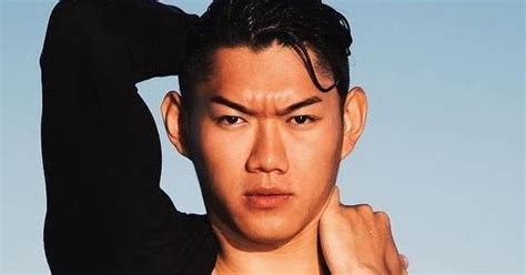 Kwentong Malibog Kwentong Kalibugan Best Pinoy Gay Sex Blog Love At Unexpected Place