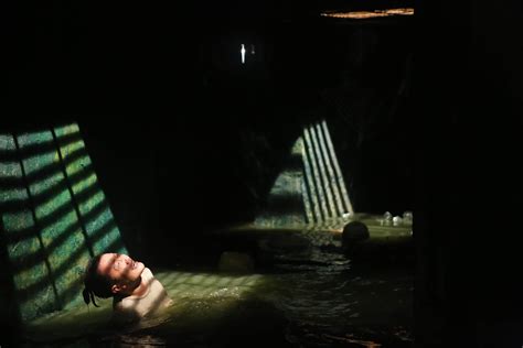 Hot Boy Nổi Loạn Vũ Ngọc Đãng như cá gặp nước