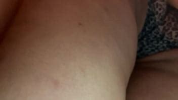 Quay lén em Dung mặc quần beo nứng cực ộ XVIDEOS