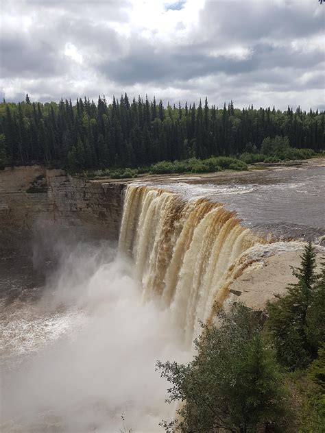 Alexandra Falls, Northwest Territories [4032×3024] [OC] – abigwideworld