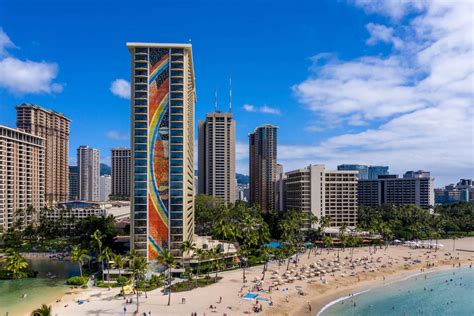 Anonib Hawaii: A Travel Blogger's Honest Review - 9jemow8