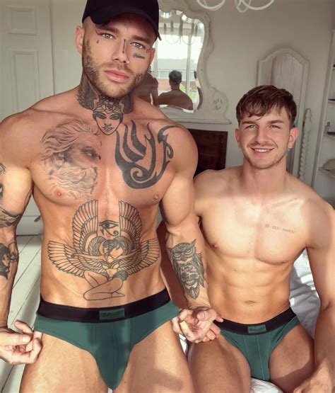 Bulging Nudes Bulges NUDE PICS ORG