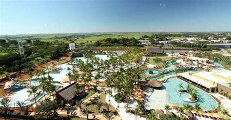 Hot Beach Olímpia Ingressos para o parque aquático OFF a partir de apenas R