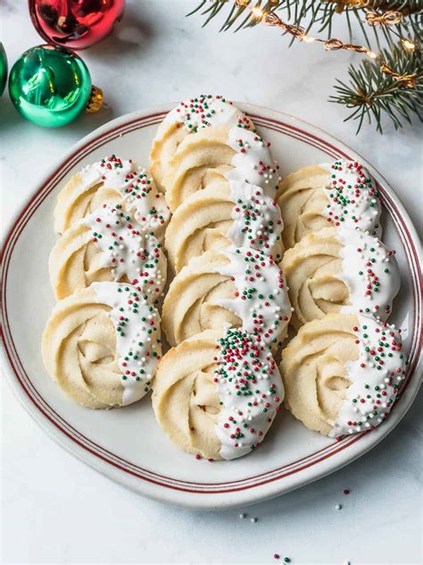 Traditional Danish Butter Cookies Recipe Blue Tin Biscuits Cookin With Mima