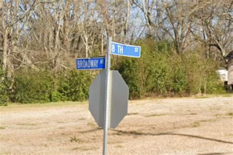 Shooting Incident Reported on 8th St & Broadway Ave; Alexandria PD