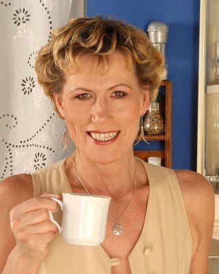 Old Mature Housewife Stripping Down And Spreading Pussy Porn Pictures XXX Photos Sex Images