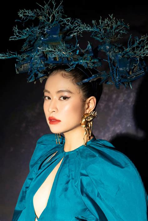 See Tình hot quá hot tại Hàn Quốc fan ở đây đặt luôn cho Hoàng Thùy Linh một biệt danh