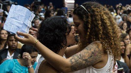 Gran Boda Colectiva En Brasil Se Casaron 130 Parejas Gay Infobae