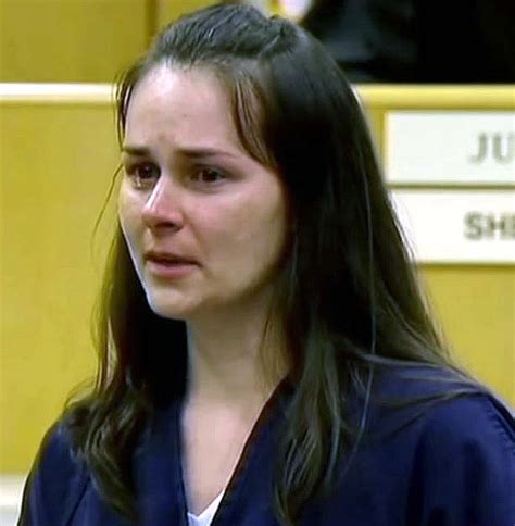 Șocant 22 de ani închisoare pentru profesoară care a făcut sex cu 3 elevi de 17 ani Testat