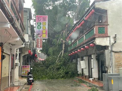 杜蘇芮襲金門上半場結束 近8千戶停電共計63件慘重災情 生活 中時