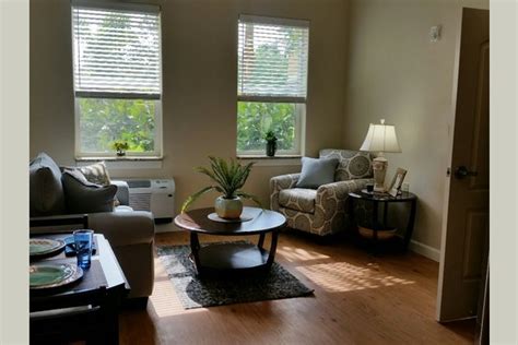 Aravilla Sarasota Independent Assisted Living | Sarasota, FL | Reviews ...