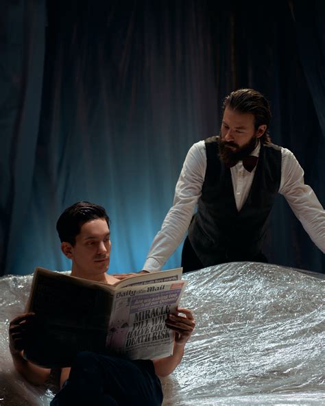 Οι gay ήρωες είναι ορατοί στην αθηναϊκή σκηνή monopoli θέατρο