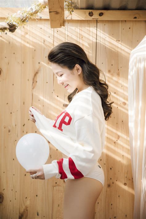 Hot Girl Tr M Anh M C Bra Khoe V Ng M Ng T O B O M Ng Gi Ng Sinh Ng I P Vi T Gi I Tr