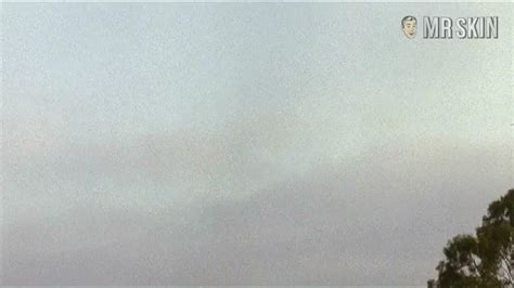 Welcome Home Roxy Carmichael 1990 Nudity See Nude Pics Clips Mr Skin