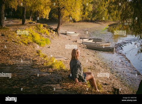 Blonde Feet Nylon Fotos Und Bildmaterial In Hoher Aufl Sung Alamy