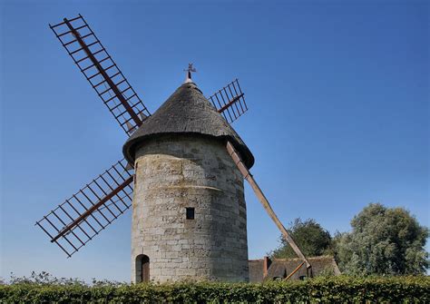 Le Moulin de Hauville XIIIè siècle | Le seul Moulin à vent d… | Flickr