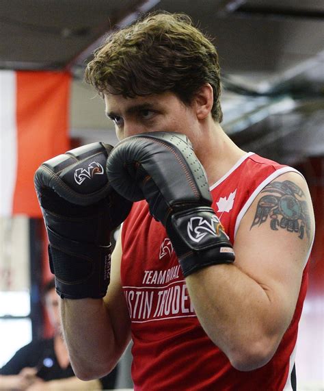 Justin Trudeau Went Boxing And It Was The Fuckboy Of Photo Ops