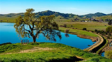 Discover the 6 Waterfront Towns of Solano County