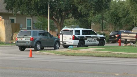 Three Police Officers Shot In Cedar Park Suspect In Standoff Surrenders Peacefully