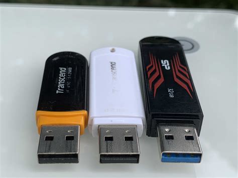 Флешка USB Transcend 8 GB Silicon Power 32 GB: 50 грн. - Внешние ...