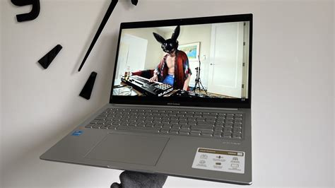 Asus Vivobook 16X review: Big, bright and cheap | Laptop Mag