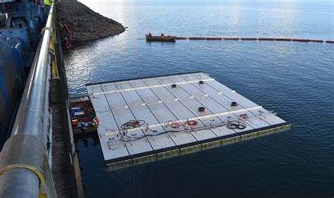 Floating Bulkhead Saves Dam Operators Time, Money - Ayres