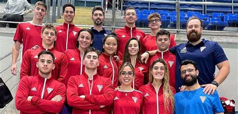 El Cn Terrassa Es Penja Set Medalles En El Campionat Despanya Absolut