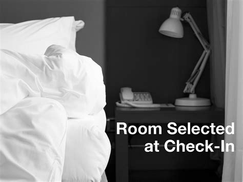 CHELSEA HOTEL TORONTO ::: CANADA ::: COMPARE HOTEL RATES