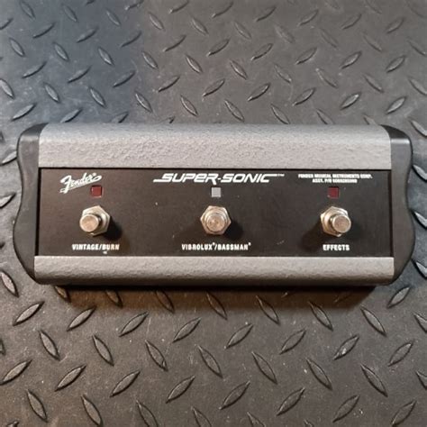 Fender 006 9285 000 3 Button Footswitch Super Sonic Amp Foot Reverb