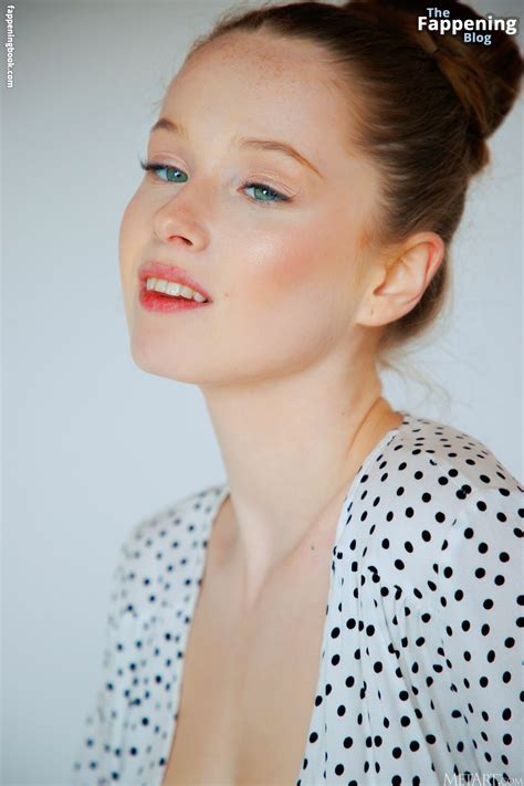 Laura Lit Nude Onlyfans Leaks Fappening Fappeningbook